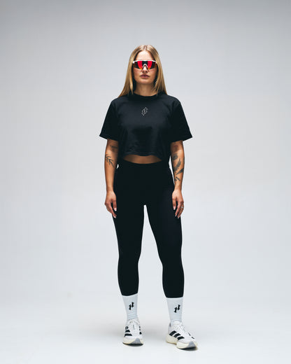 DISTANCE HUNTER CLASSIC CROP T-SHIRT